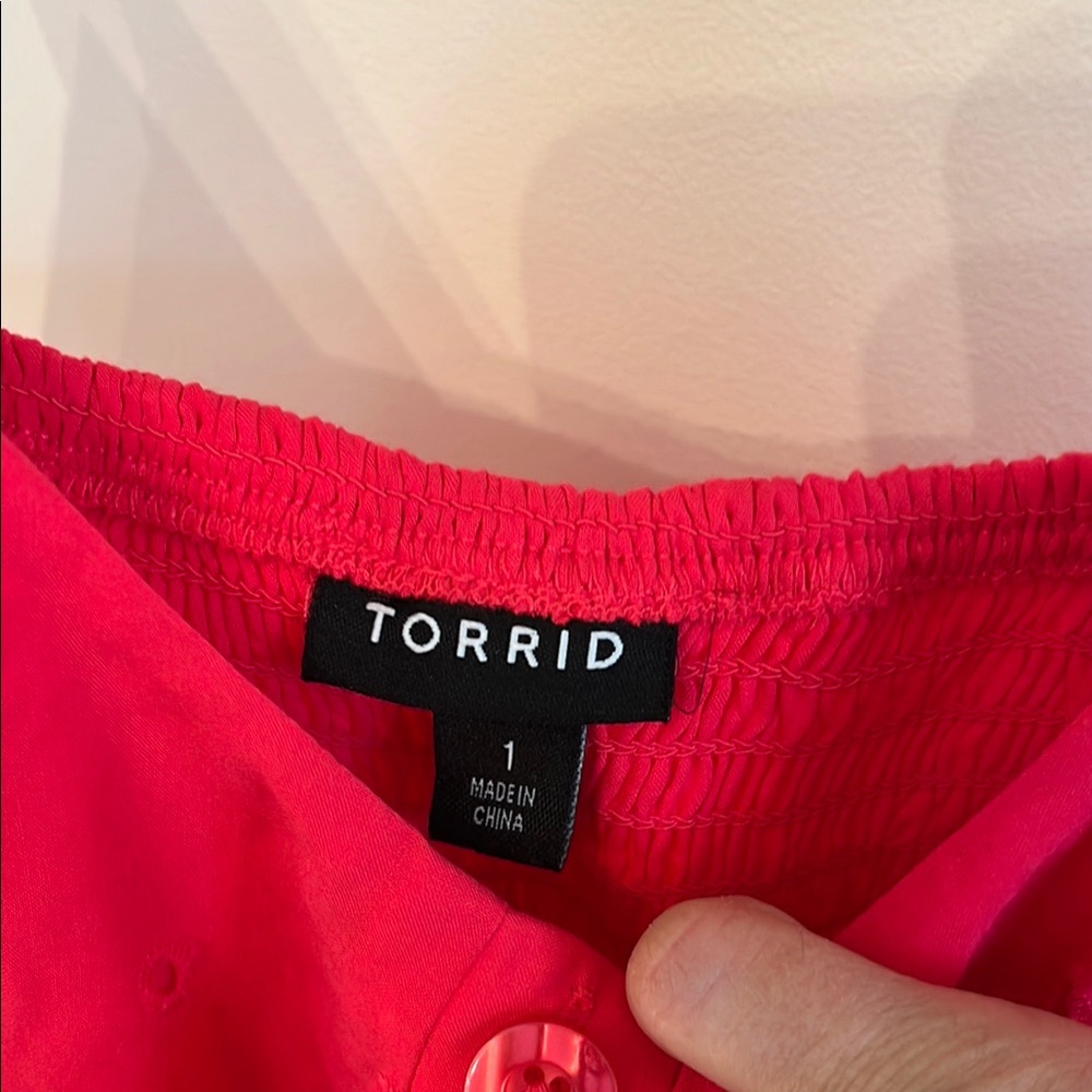 Torrid Fuchsia Sleeveless Peplum Blouse - Picture 2 of 6